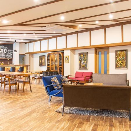 Nomad Hakuba Bed & Breakfast Bagian luar foto
