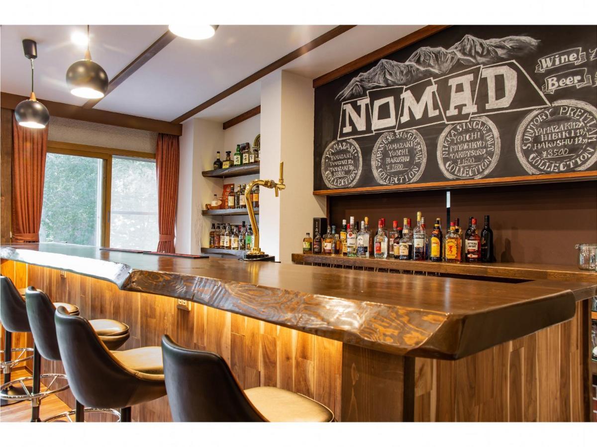 Nomad Hakuba Bed & Breakfast Bagian luar foto