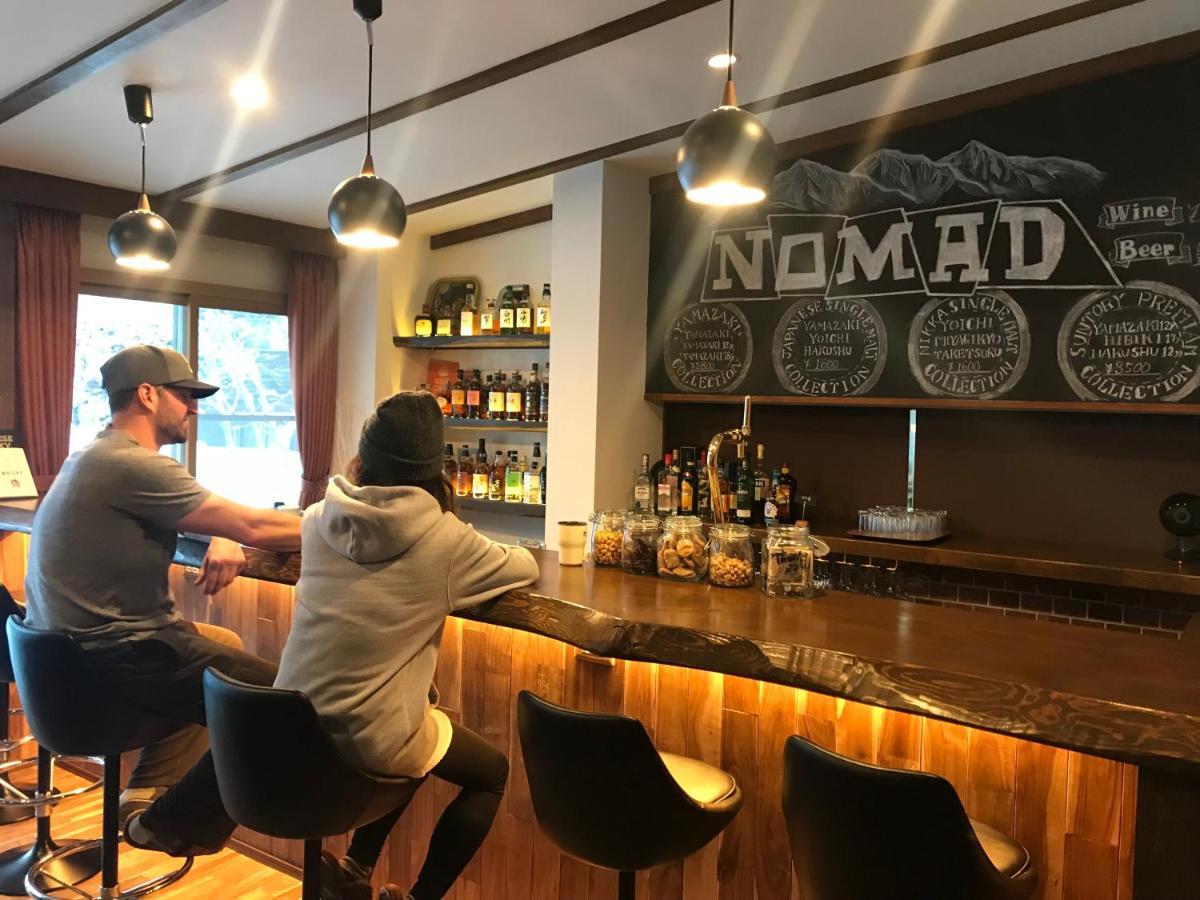 Nomad Hakuba Bed & Breakfast Bagian luar foto